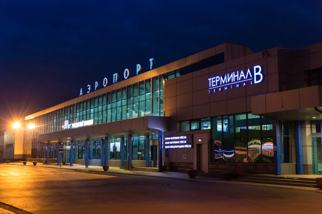 the airport, omsk, siberia-1864490.jpg